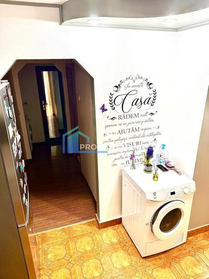 Apartament 3 camere de vânzare – Calea Lipovei 115.000 EUR