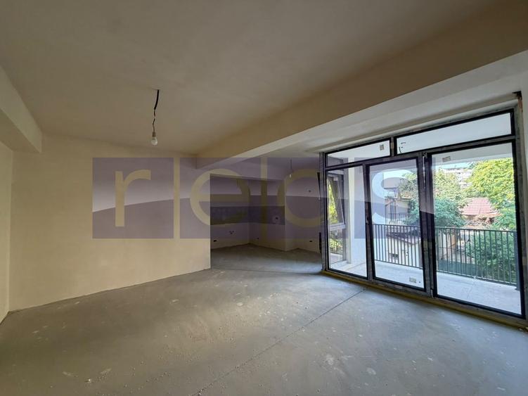 VANZARE GARSONIERA 30MP | LIZEANU | BLOC NOU | PARCARE | TERASA