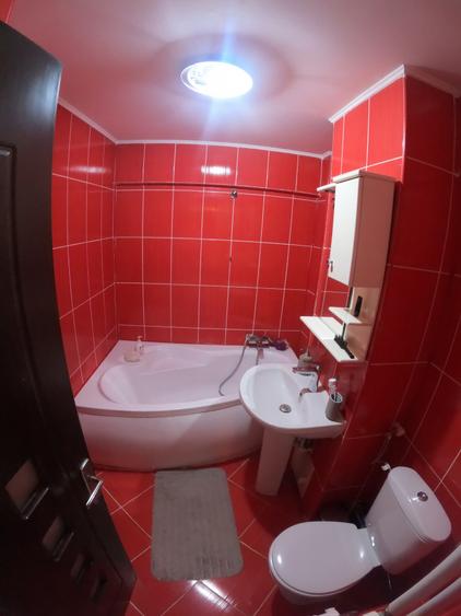 Apartament 2 camere DECOMANDAT | Balcon 18 MP | Renovat 2024 | Lift |