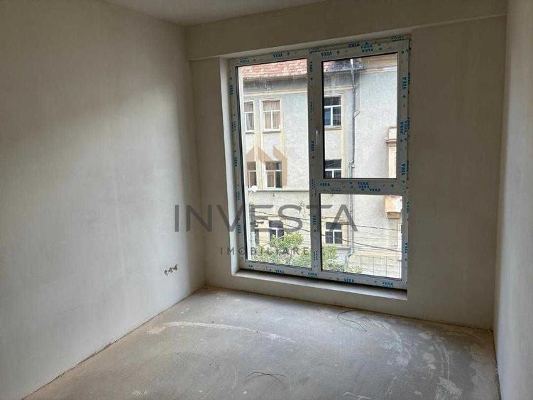 Apartament 3 camere, etaj intermediar, imobil nou 2026, Centru, Horea