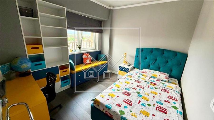 Apartament tip duplex de inchiriat in Sibiu – 5 camere, 119,5 mp si 2 balcoane –