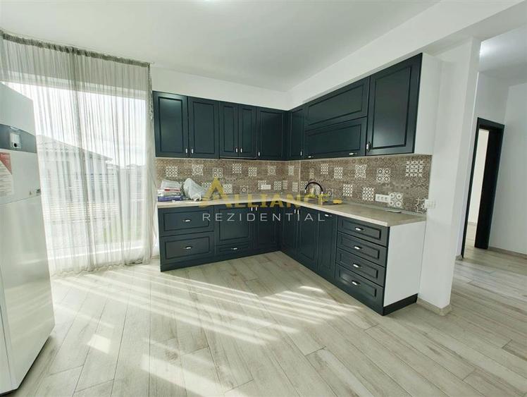 Casa Individuala / 3 Camere / 2 Bai / Pompa de caldura / Panouri solare