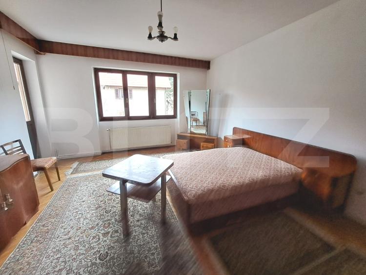 Vilă cu priveliște spre Tâmpa, în zonă liniștită din Brașov