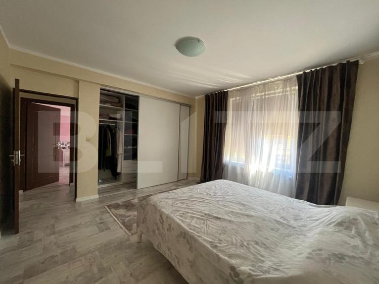 Apartament 151 mp utili, curte individuala, zona Lapus Arges