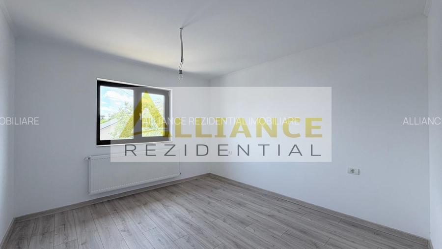 Casa Individuala - 4 camere - 2 bai - 350mp teren - 7