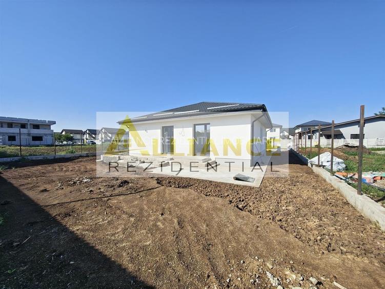 Casa parter | Str. Miorita | 4 camere | Teren 463 mp | La 5 minute de bulevard - 3