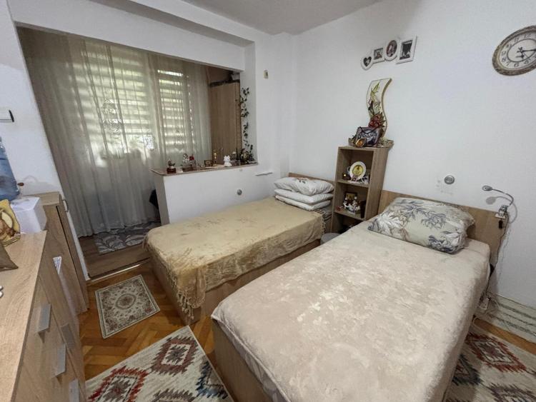 Apartament cu 3 camere, 58 mp, zona Nord
