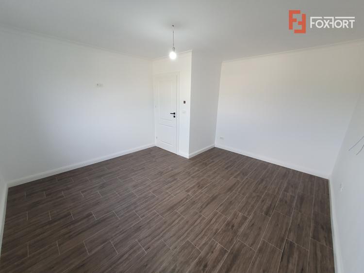 Duplex cu 3 camere si 2 bai, Sag - zona Manastire