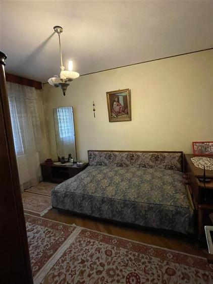 Apartament cu 3 camere, 74mp, etaj 1 , zona Centrala