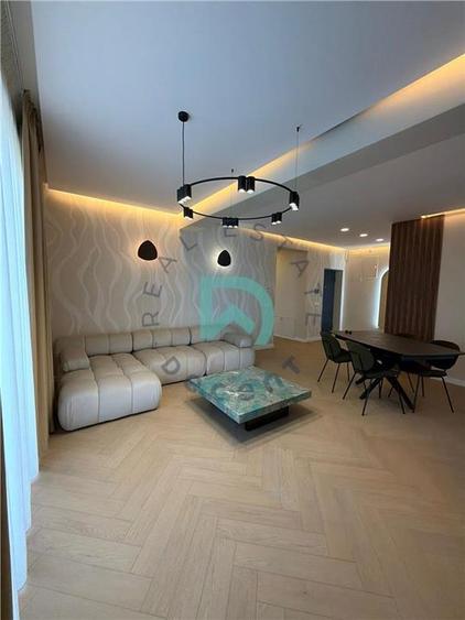 Penthouse 4 camere, 3 bai, 120 mp, Terasă 88mp, Prima Închiriere | Pro