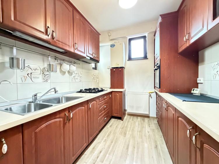 3 Camere || Parter Înalt || Curte