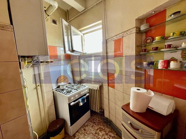 VANZARE APARTAMENT 3 CAMERE DACIA EMINESCU 80MP SEMIDECOMANDAT TERASA MARE - 13