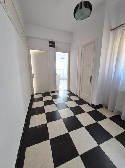 Apartament de închiriat | Aviatorilor | Vilă consolidată și renovată