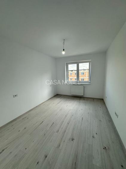 Apartament 3 camere etaj 2/3