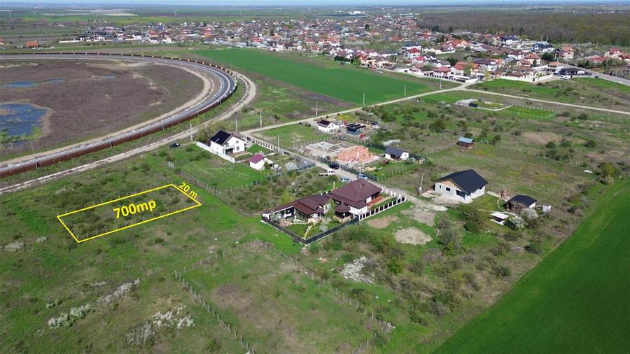 Teren intravilan 700mp in zona de Nord de vanzare