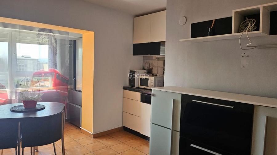 De vânzare, direct proprietar – Apartament 3 camere modern, complet renovat - 11