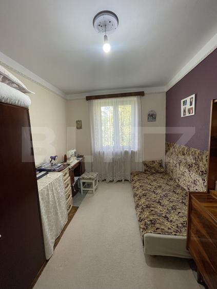 Apartament 4 camere, 77 mp - zona Universității