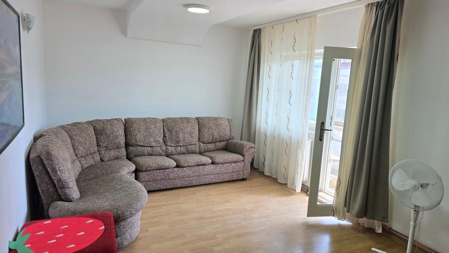 Vand apartament 2 camere decomandat in Deva, zona Pescarilor ( ITM), et 3