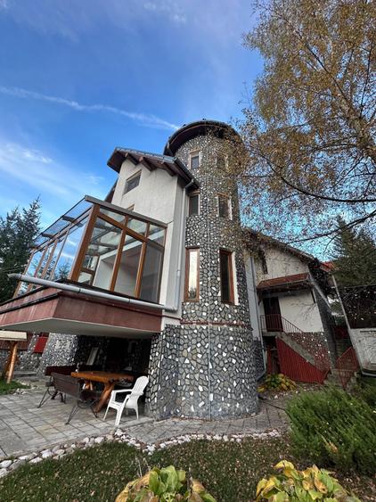 Vilă de vânzare de 600 mp | Teren 1.000 mp | Predeal - zona 3 Brazi
