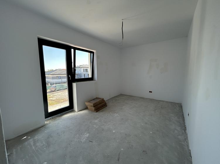 Casă individuală, 5 camere, construcție nouă — Valea Lupului, Strada Soarelui