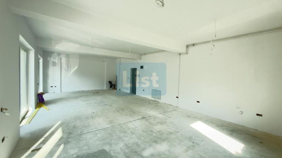 Spatiu Comercial - Birouri - Showroom, 65 mpu, zona D-na Stanca!!