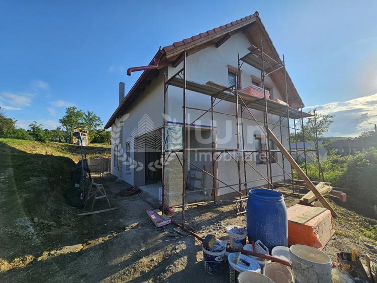 Casa noua cu 5 camere | 140mp utili | 783 mp teren | Sat. Gheorghieni