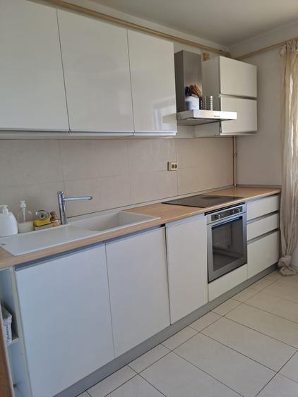 Apt 2 cam, dec., et. 6, mobilat si utilat, lux - Pitesti