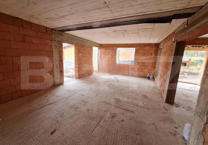 Casa individuala cu 3 dormitoare,151 mp utili,386 mp teren,Valea Popii
