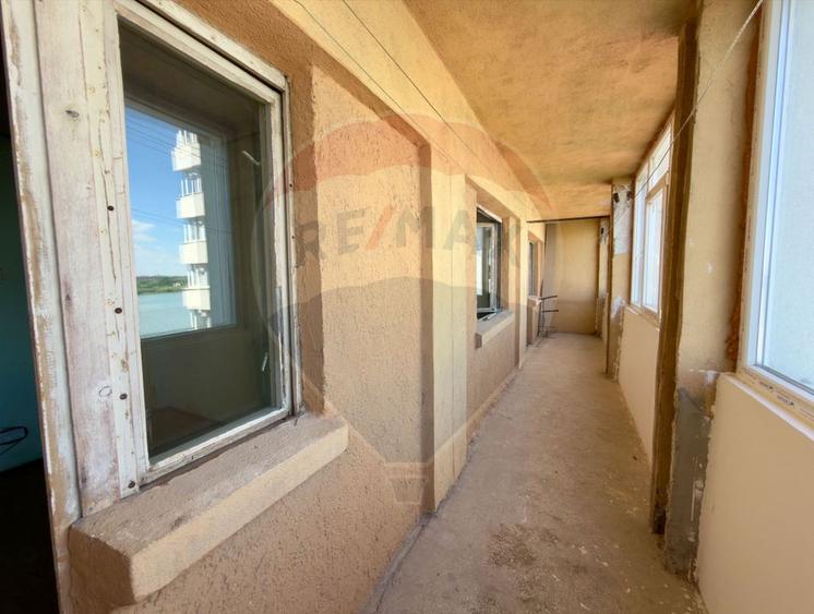 Apartament 2 camere de vanzare Faleza Tulcea/ Balcon 14mp / Investitie