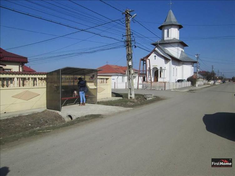 Teren sat Milcov de vanzare la sosea