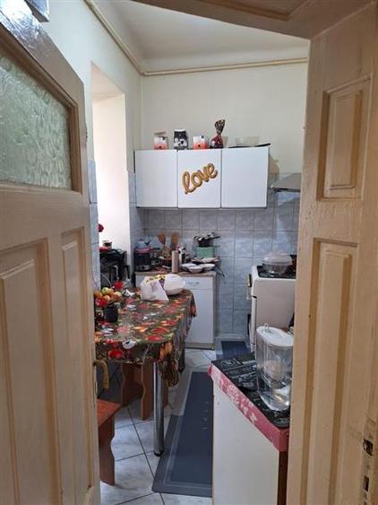 Apartament 4 camere decomandat Batistei