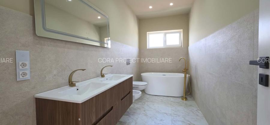 Casă de vânzare, zona dealurile Oradiei-CV0533 - 33