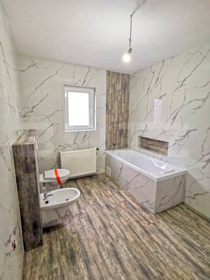Apartament cu 3 camere de vânzare, 73 mp, în bloc nou, 2024, zona Dedeman