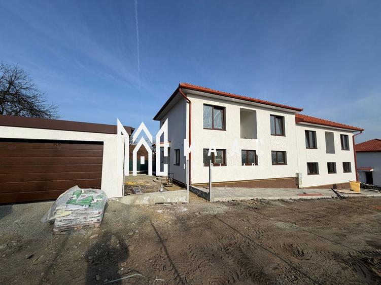 Casă Tip Duplex | 4 Camere | 2 Balcoane | Terasă | Șura Mică