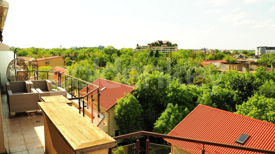 Apartament tip penthouse cu 3 camere | vedere panoramica | 190mpc