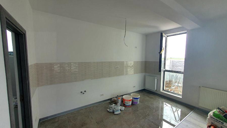Vila individuala 4 camere intrare com. Berceni