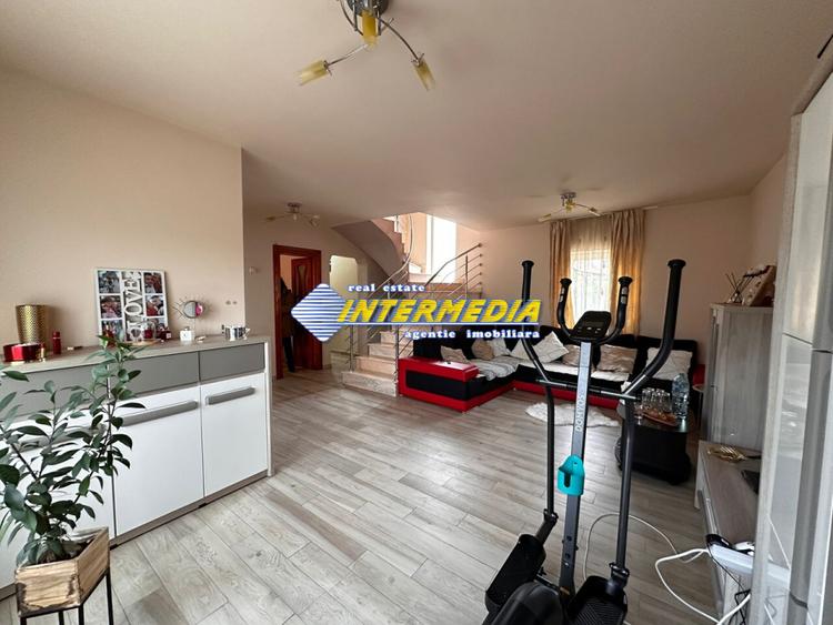 Casa in Centru finisata, mobilata, utilata complet