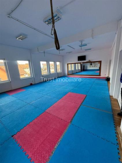 COMISION 0% Spatiu Comercial I 1350 MP I Manastur - 14