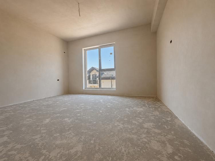 Casă Individuală Modernă, 4 Dormitoare,Mansarda Finisata