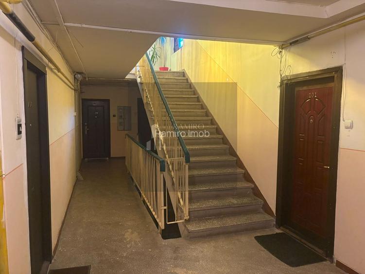 Apartament 3 camere decomandat -10 minute de metrou Aparatorii Patriei - 4