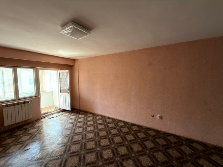 Apartament 2 camere Piata Mare