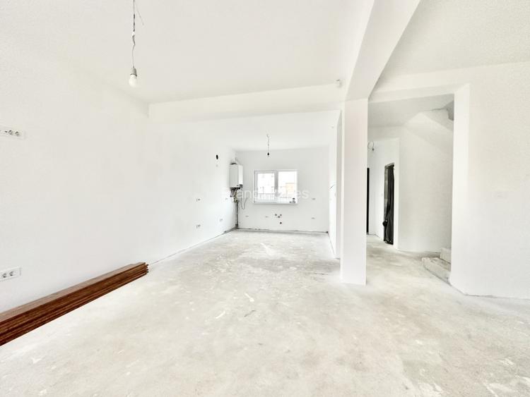 Duplex 4 camere - 2 bai - Teren 400 mp - Mosnita - 2