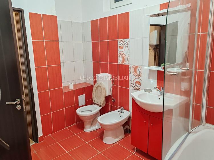Casa 4 camere libera la vanzare zona Schei - 14