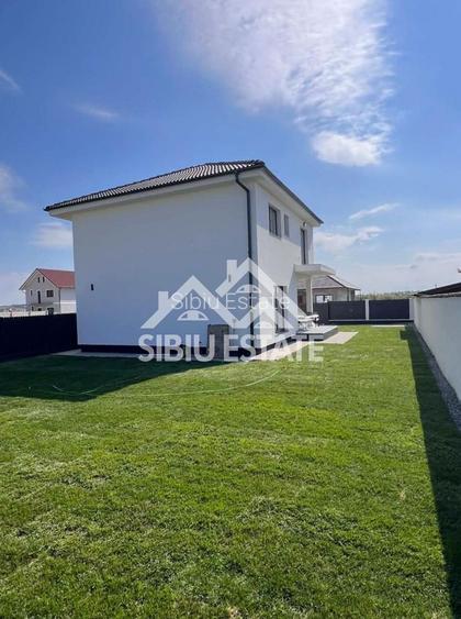 Casa noua curte mare Sibiu, Cristian - 12