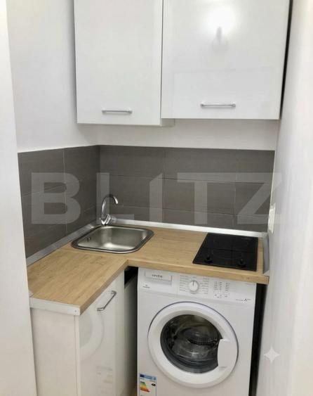 Garsoniera, 25 mp, semidecomandat, zona Tiglina 1