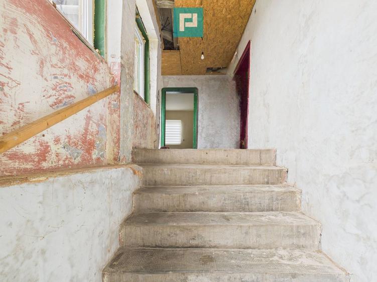 Casă cu 3 camere în localitatea Berindia, Arad