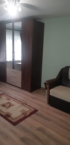 Închiriez apartament cu o cameră in Nicolina