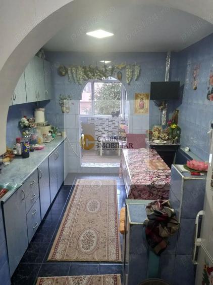 3 Camere - 67MP | Decomandat | 1/8 | Creditabil | 1980 | M Gorj - 7min