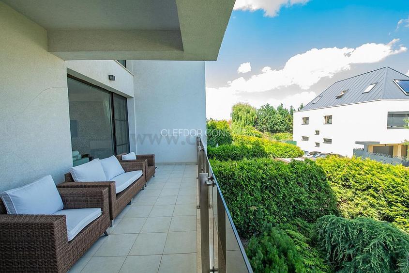 Apartament cu 3 camere in Complex cu Piscina - 25