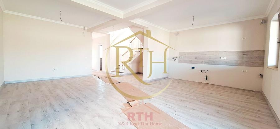 Oferim spre vanzare Duplex cu 5 camere situat in Giroc aproape de DAF